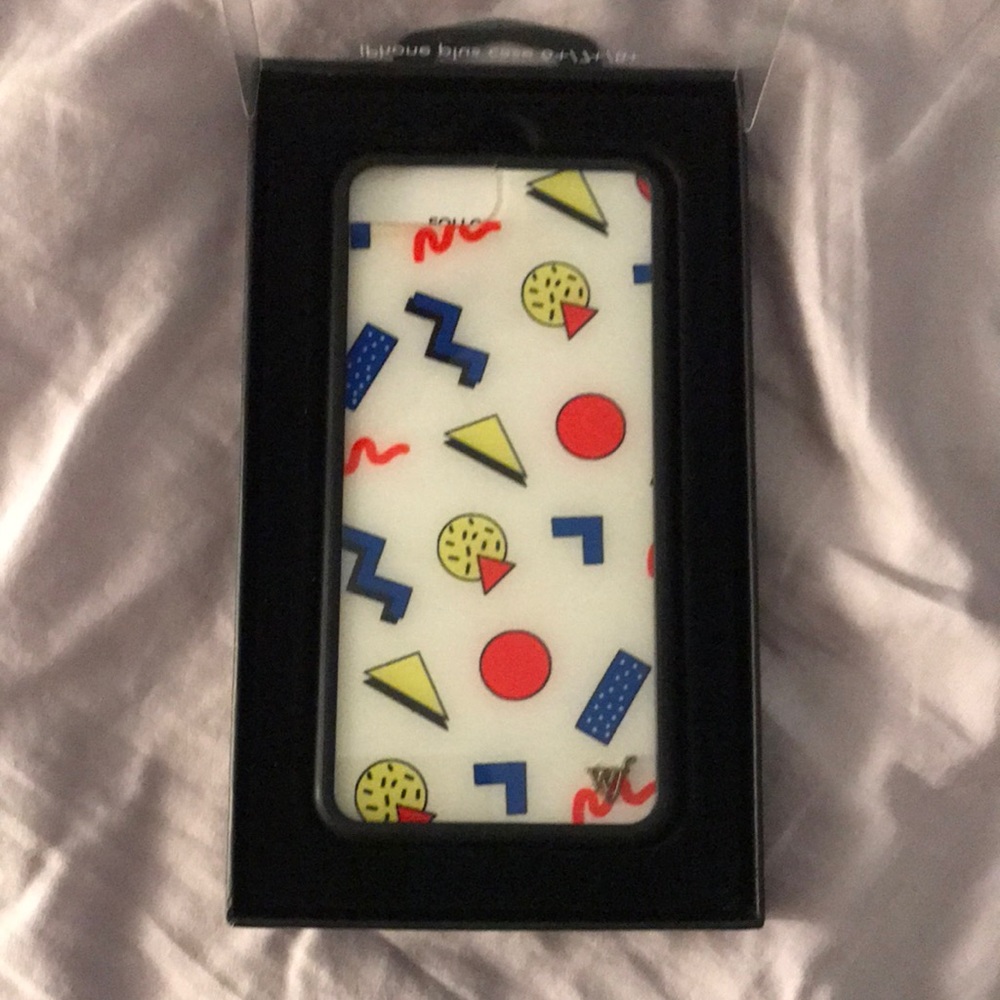 Wildflower x Emma Chamberlain iPhone 7 Plus case